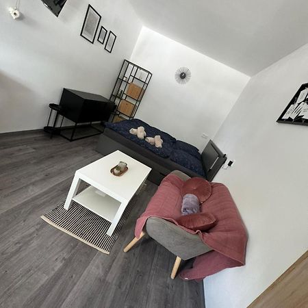 Hobiti Apartman - Sam Rathschlag Eksteriør bilde